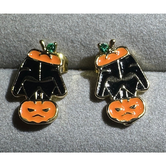 Gold Star Wars Earrings Darth Vader Halloween Stud Earrings - Picture 4 of 5
